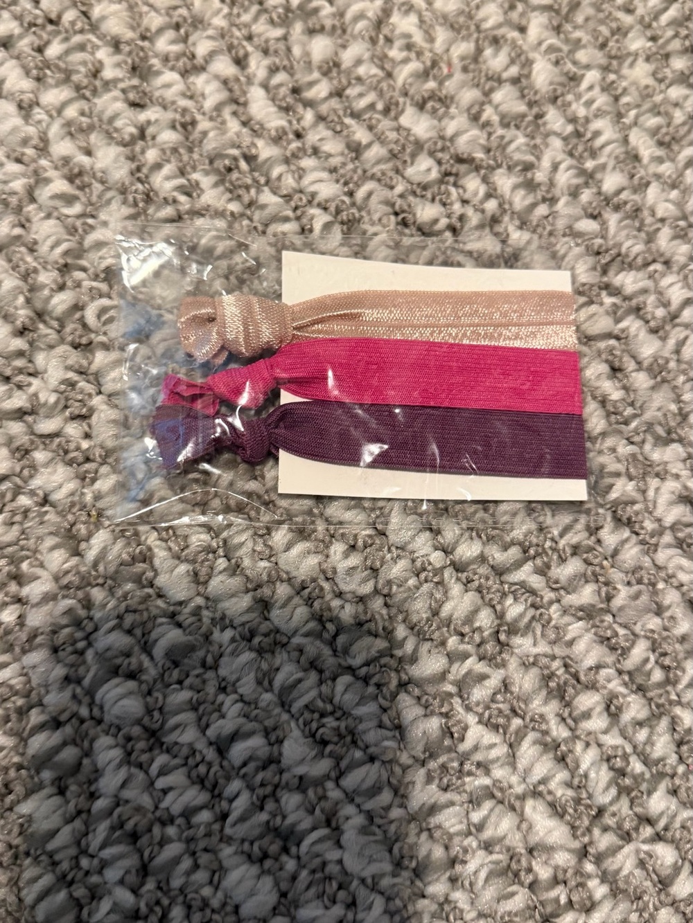 Set of 3 Women's Stretch Hair Ties - Blush, Fuchsia, Plum new with packaging
